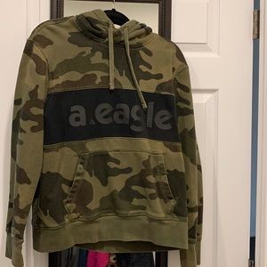 Am. Eagle Size S Mens Camouflage Hoodie Only worn a few times.Washed-dry to wear